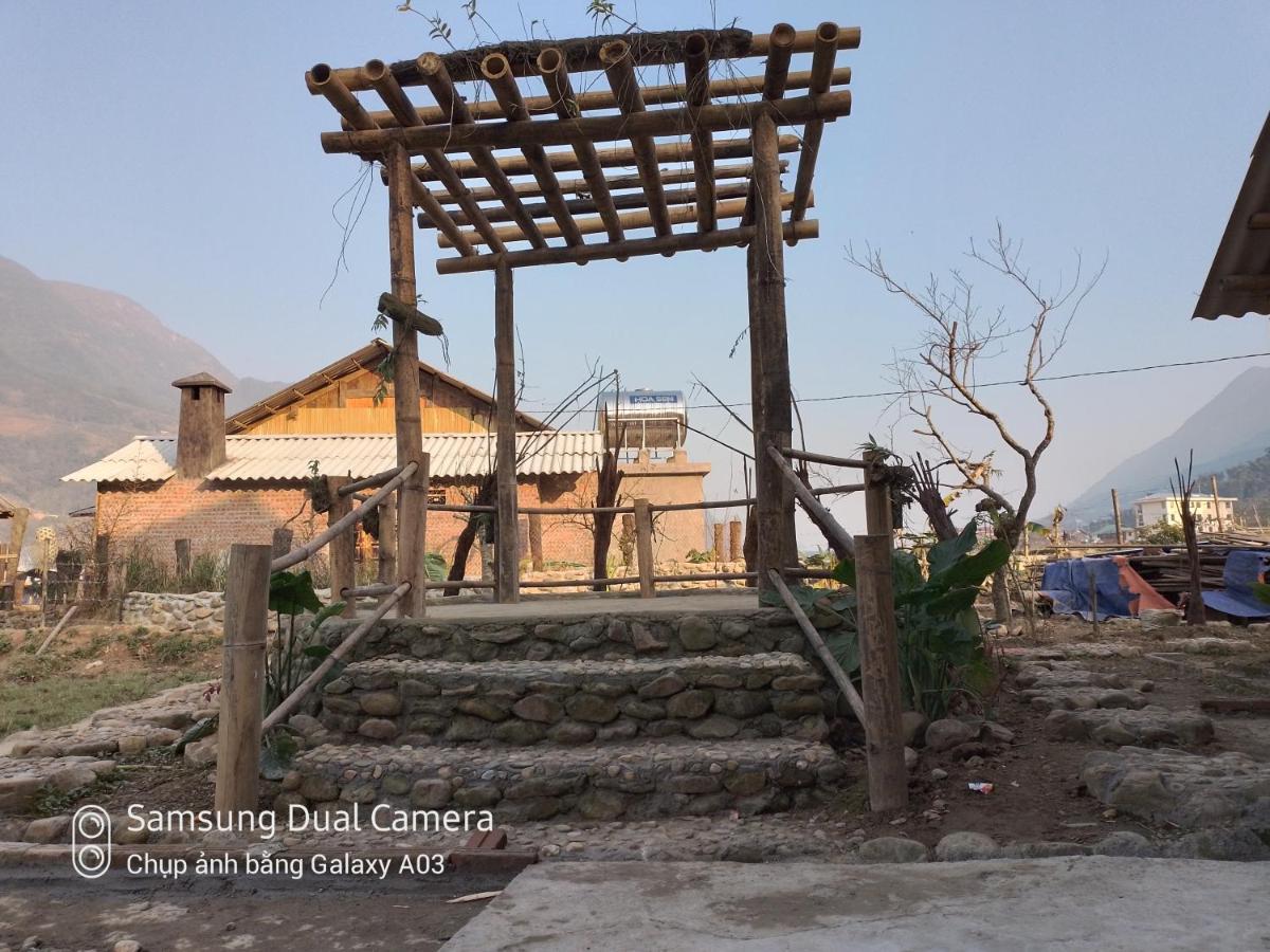 H'mong Eco House Homestay