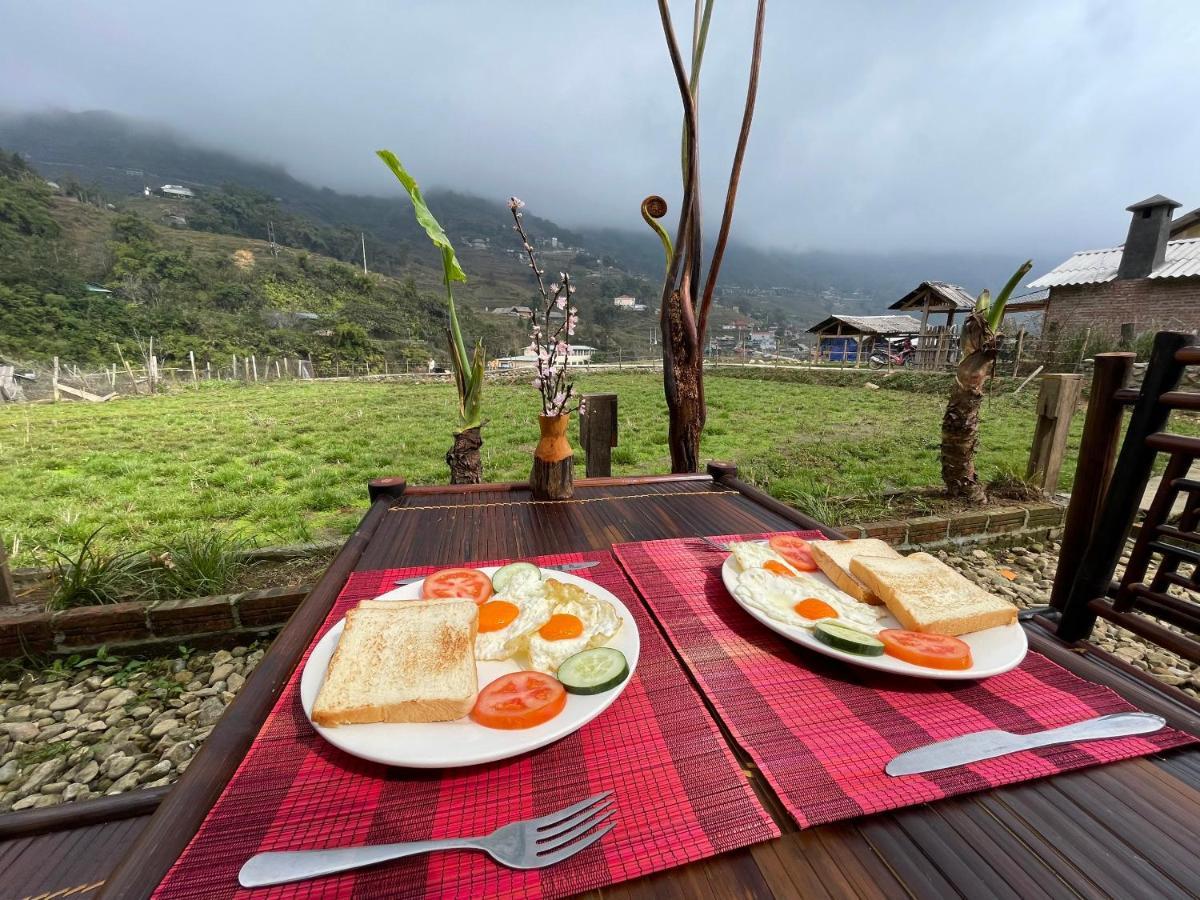 H'mong Eco House Homestay *